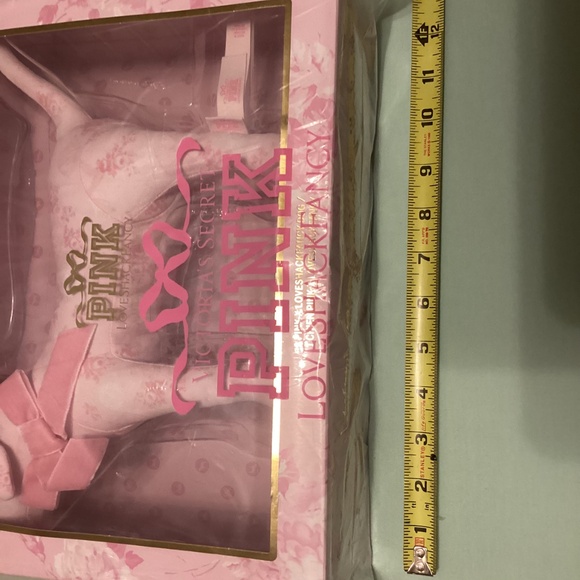PINK Victoria’s Secret Love Shack Fancy dog NEW - Picture 9 of 9